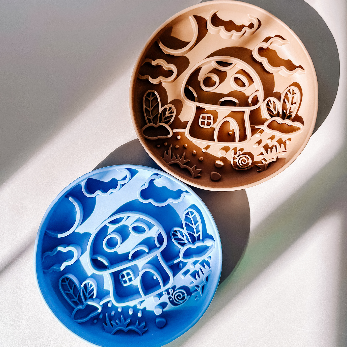 Mushroom Slow Feeder Sky